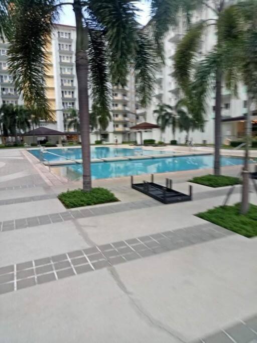 Field Residences Paranaque City Eksteriør bilde