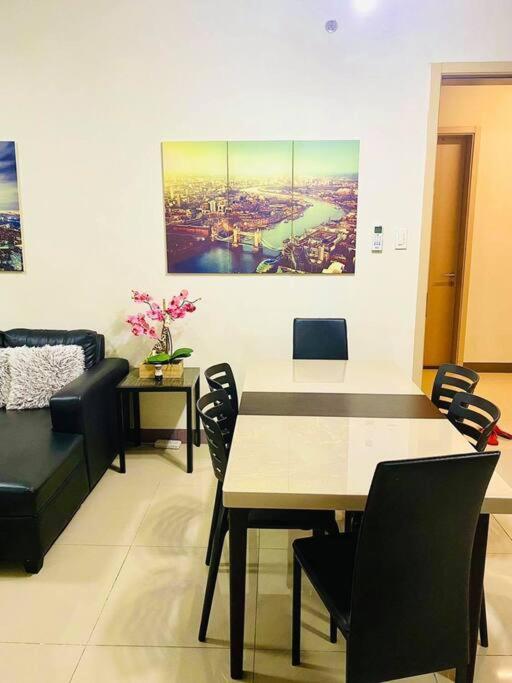 Field Residences Paranaque City Eksteriør bilde